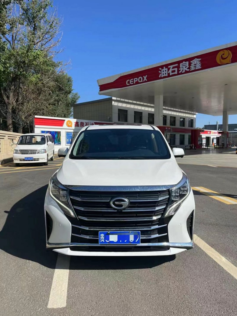 保定21年传祺M81