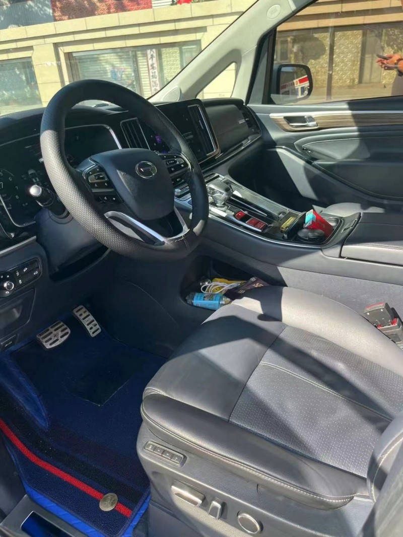 保定21年传祺M85