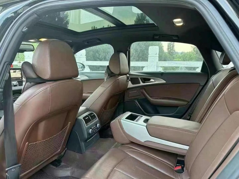 泰安18年奧迪A6L8