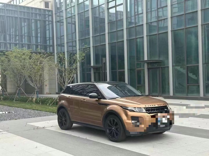 青岛14年路虎极光2