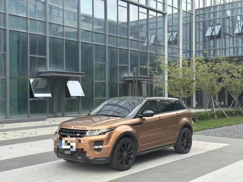 青岛14年路虎极光3