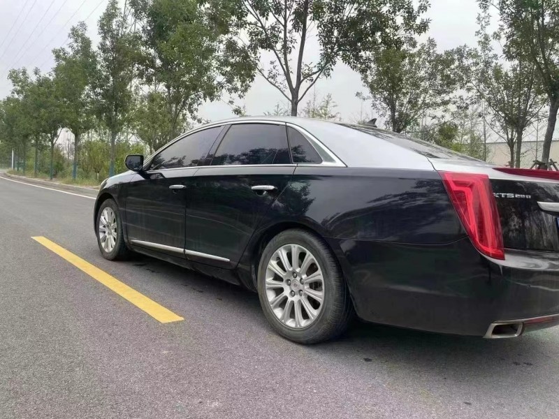 廊坊13年凯迪拉克XTS7