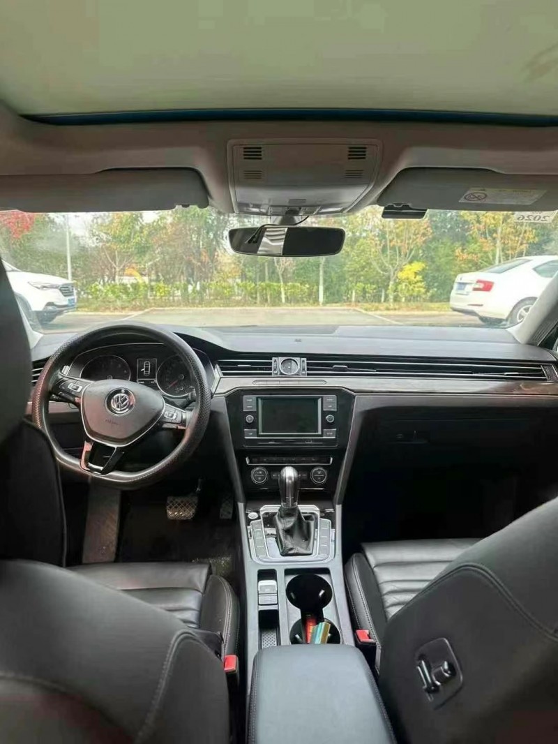 济南18年大众迈腾4