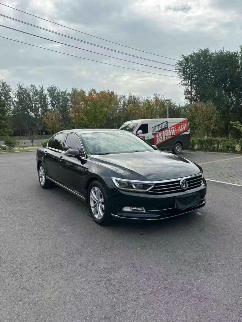 济南18年大众迈腾5