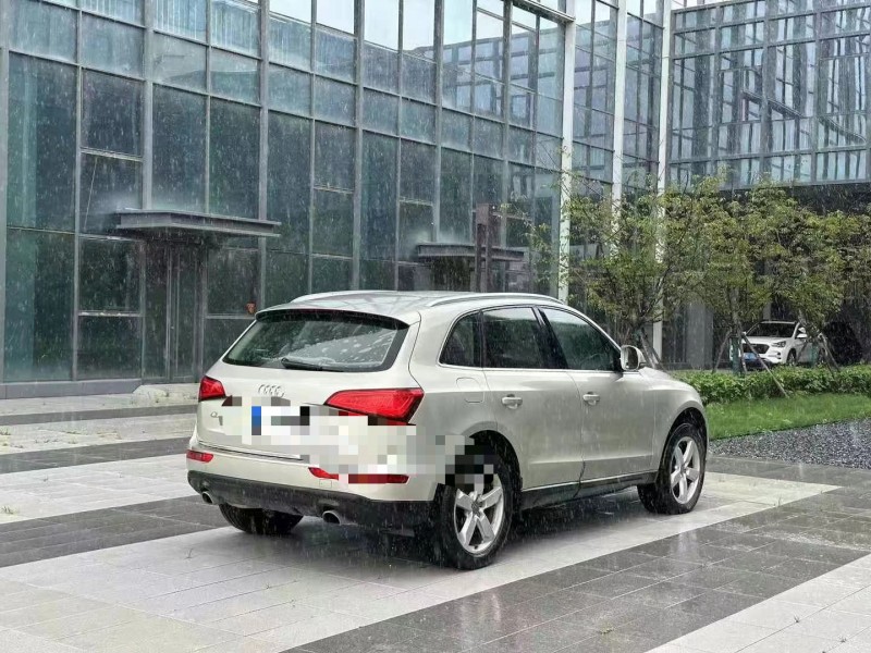 青岛16年奥迪Q57