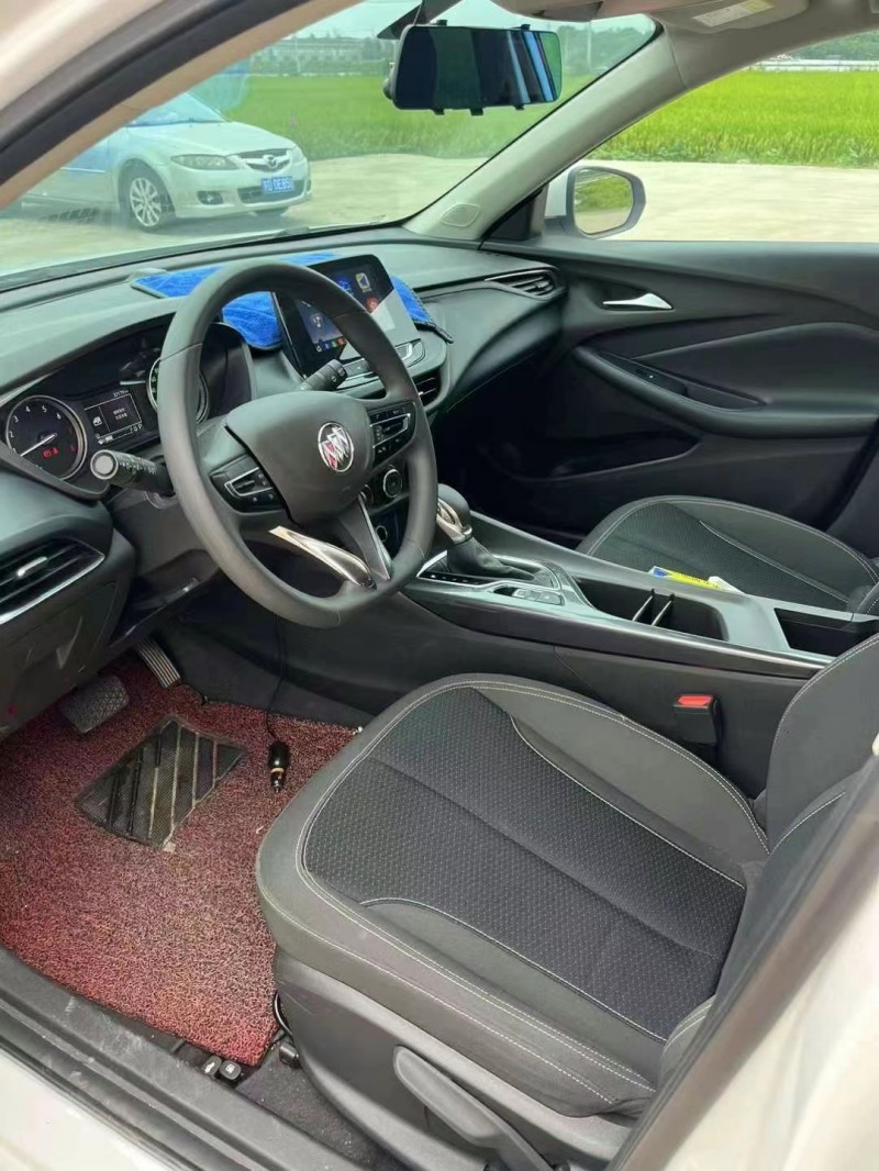 淮安22年别克威朗4