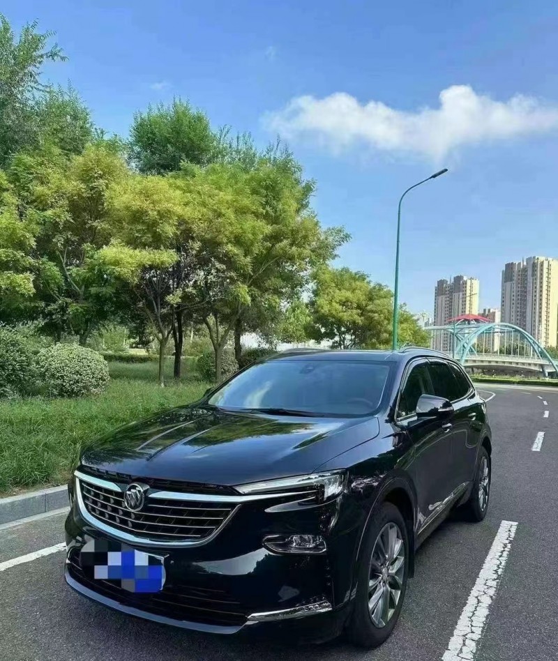 济宁21年别克昂科旗2