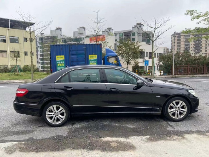 广州11年奔驰E3