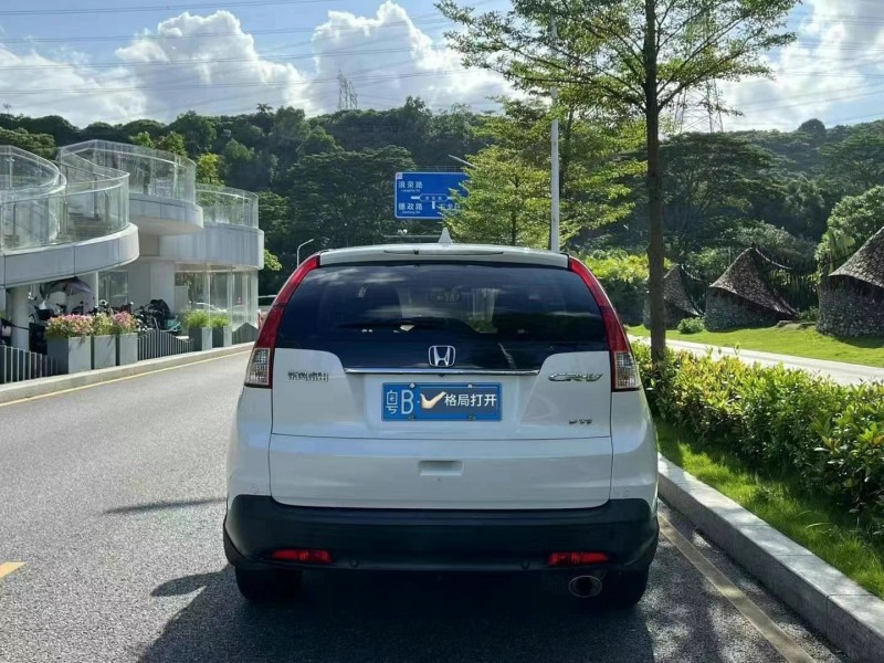 深圳13年本田CRV9