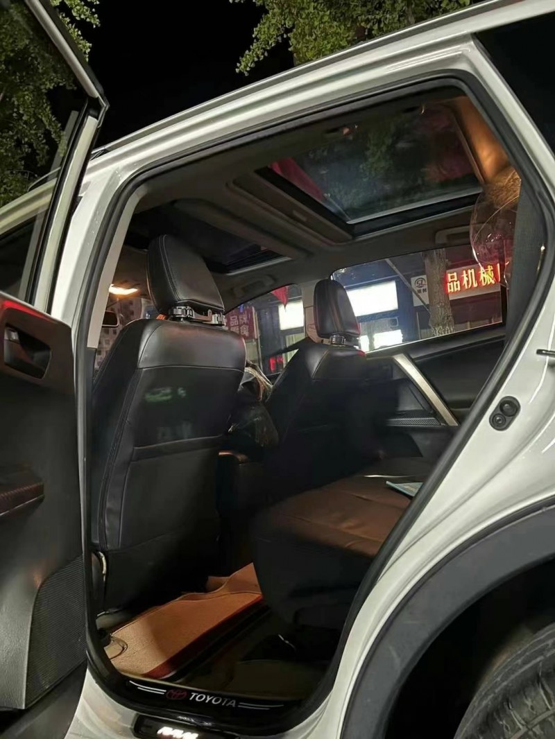 潍坊14年丰田RAV4荣放4