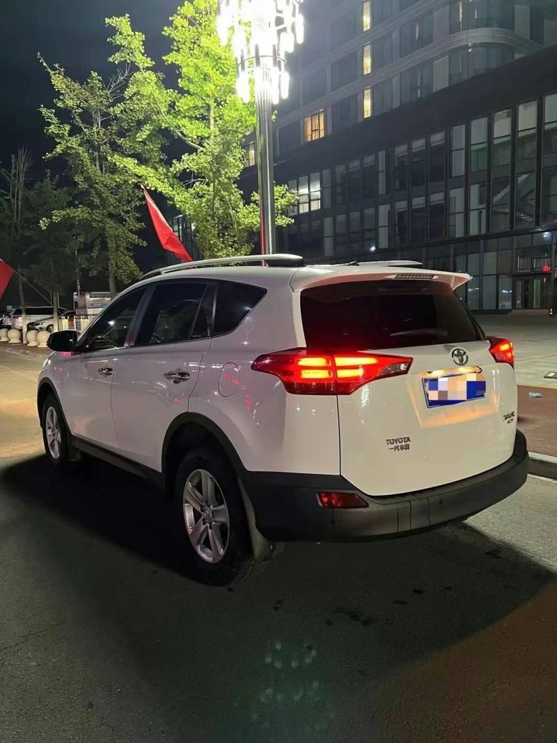 潍坊14年丰田RAV4荣放8