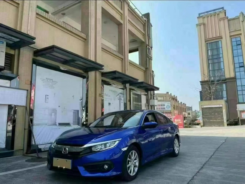 青岛19年本田思域2