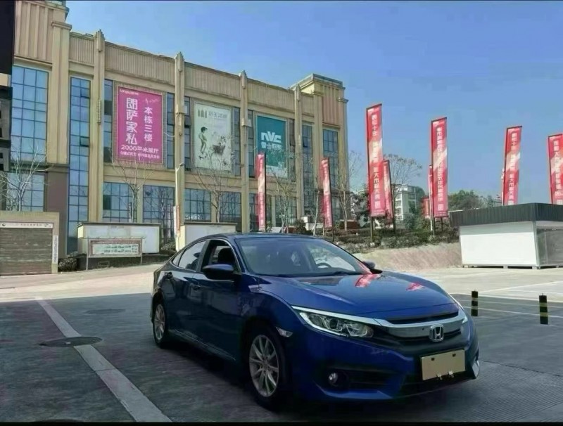 青岛19年本田思域3