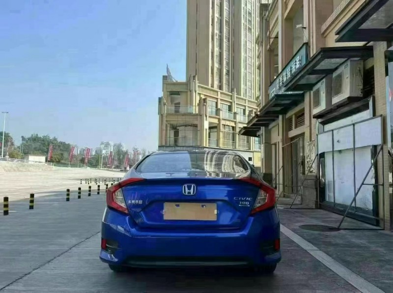 青岛19年本田思域6