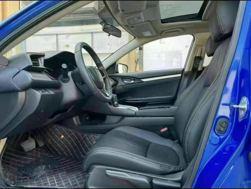 青岛19年本田思域9