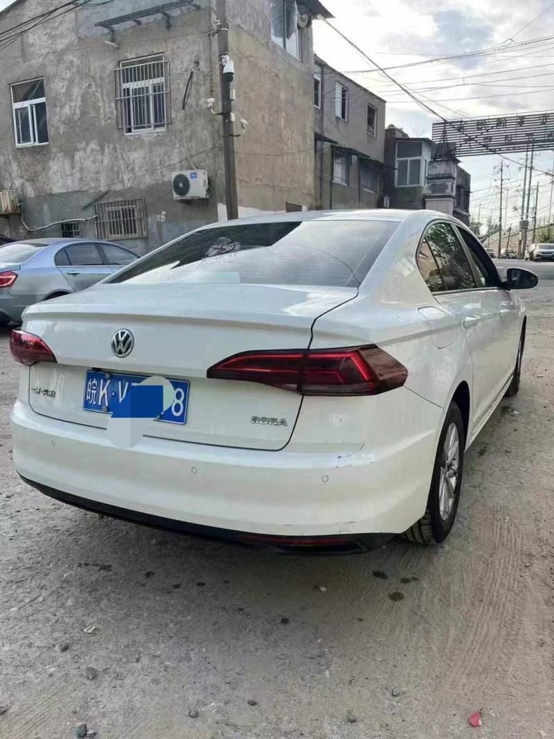 阜陽19年大眾寶來6