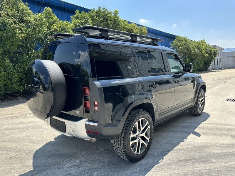 盐城23年路虎卫士8