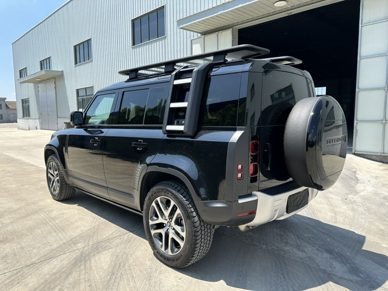 盐城23年路虎卫士9