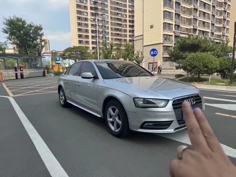 济南16年奥迪A4L3