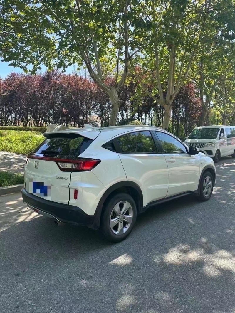 济宁16年本田XRV5