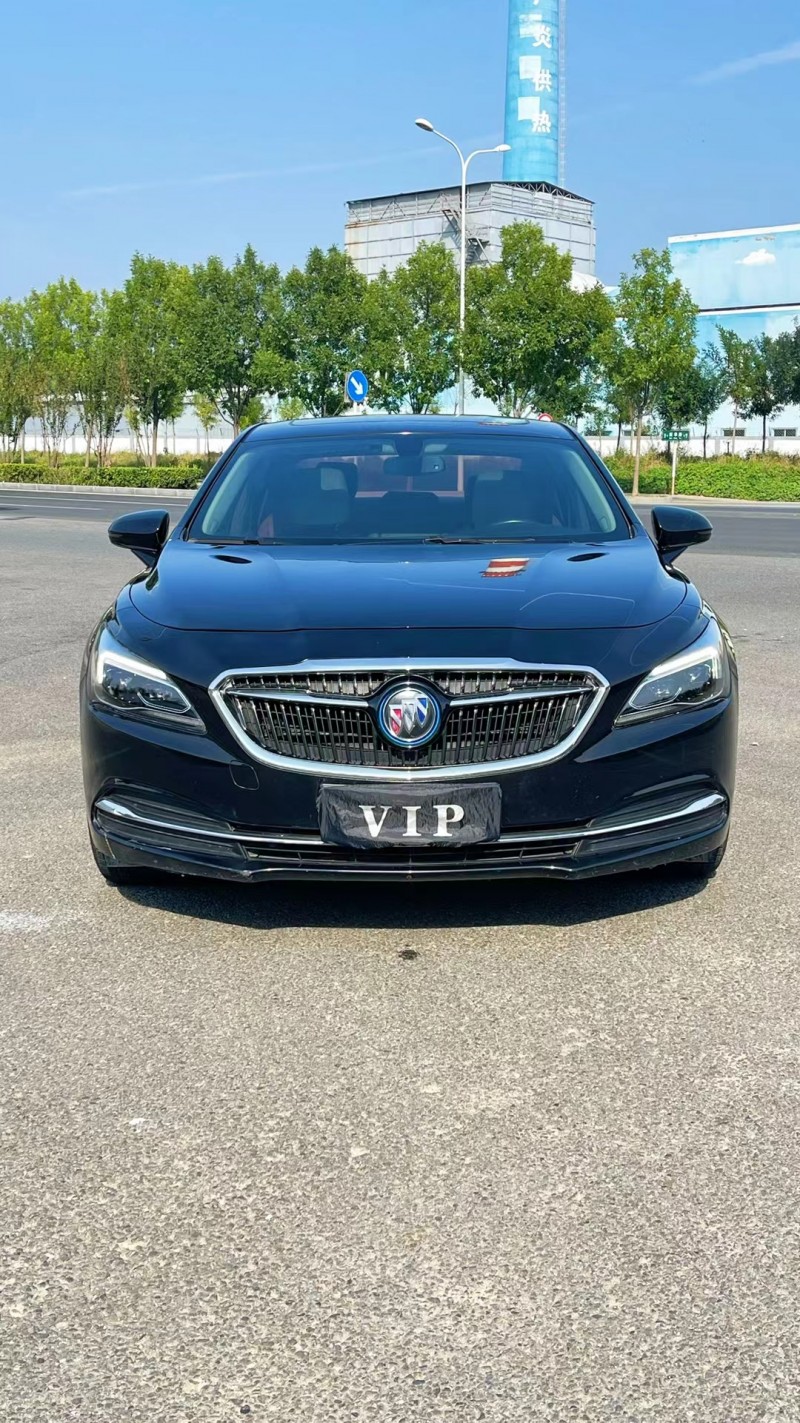 廊坊18年别克君越1