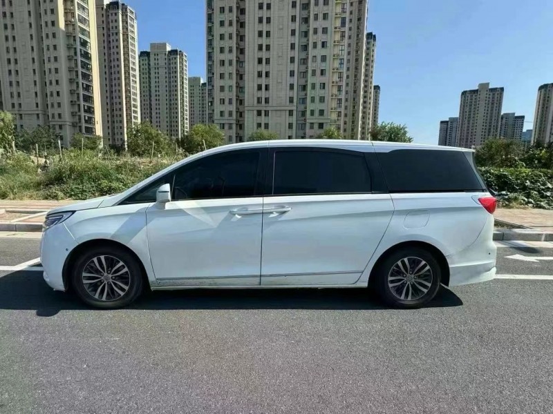 郑州17年别克GL83