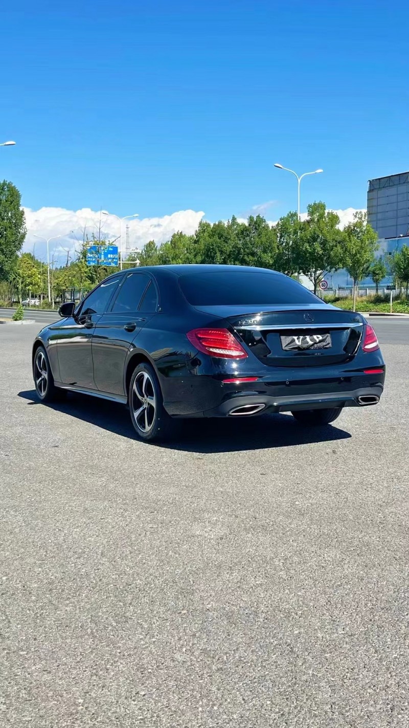廊坊17年奔驰E8