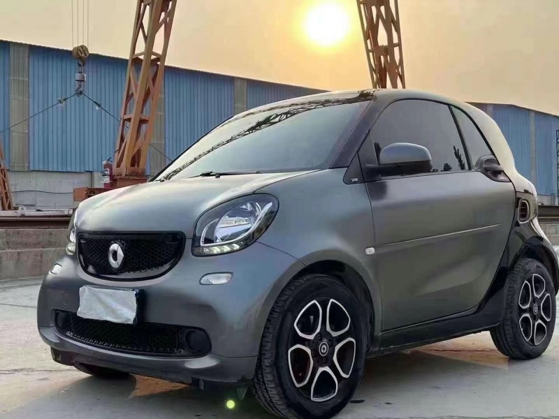 郑州19年奔驰smart2