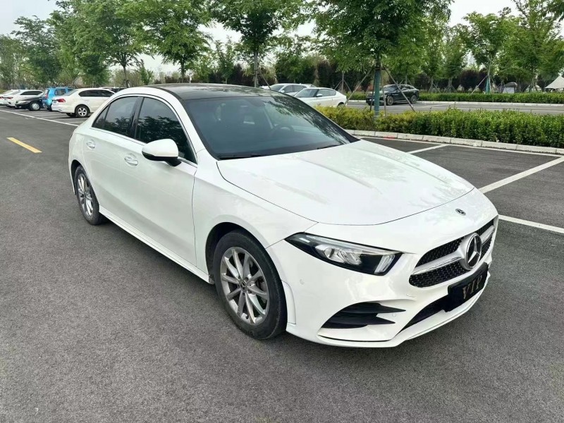 徐州22年奔驰A8