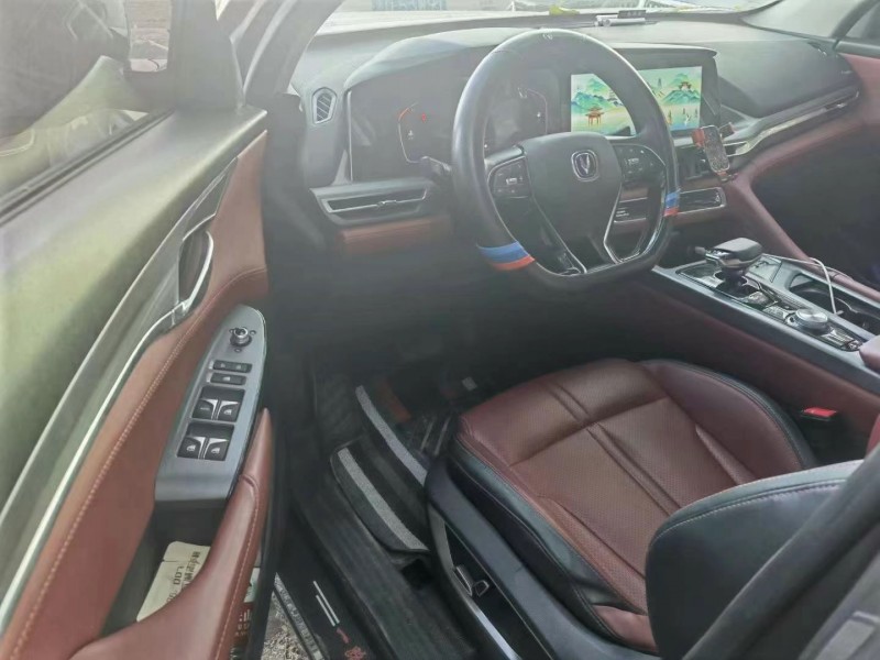 南寧22年長安汽車CS753