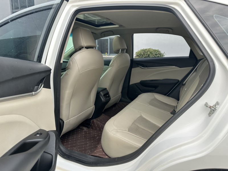 盐城16年别克英朗GT4