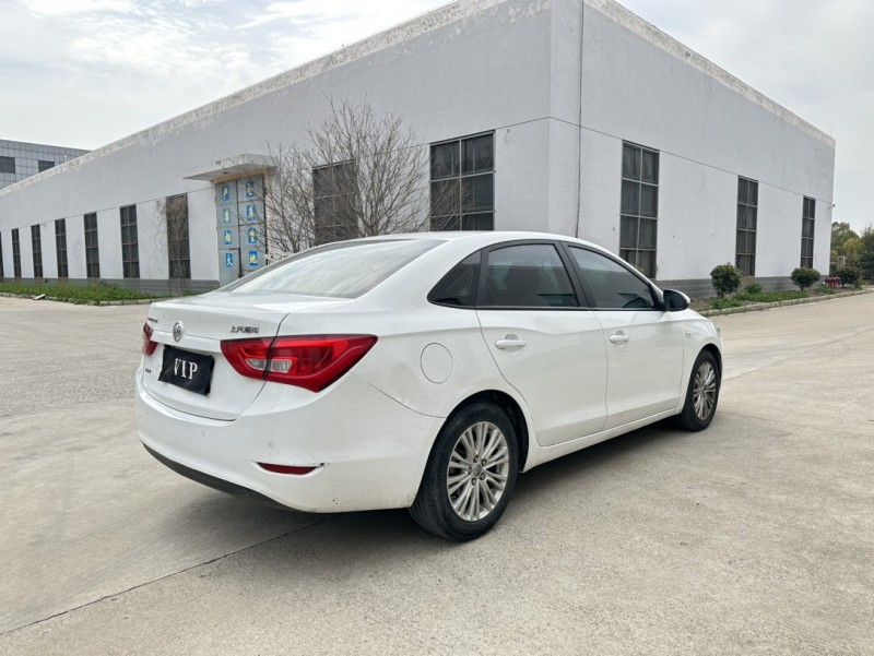 盐城16年别克英朗GT7