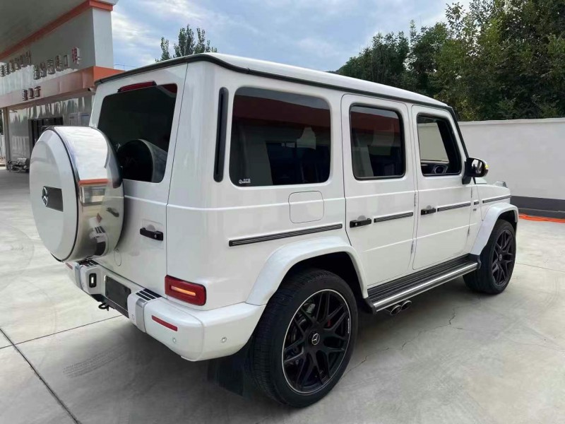 唐山19年奔馳G9