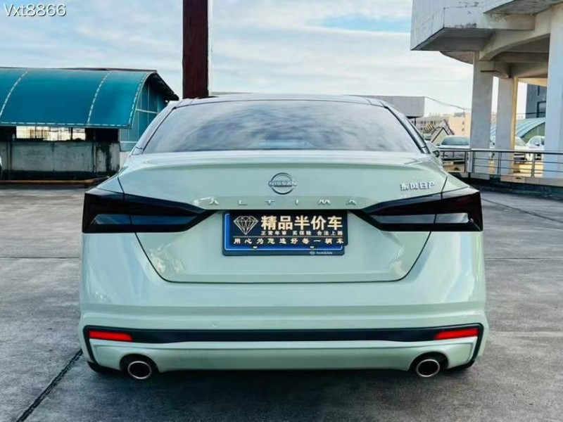 东莞23年日产天籁8