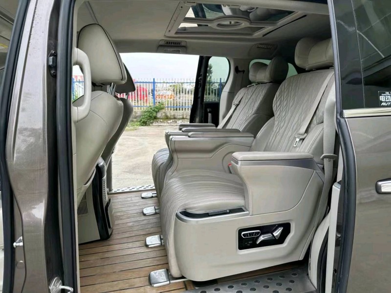 徐州21年别克GL86