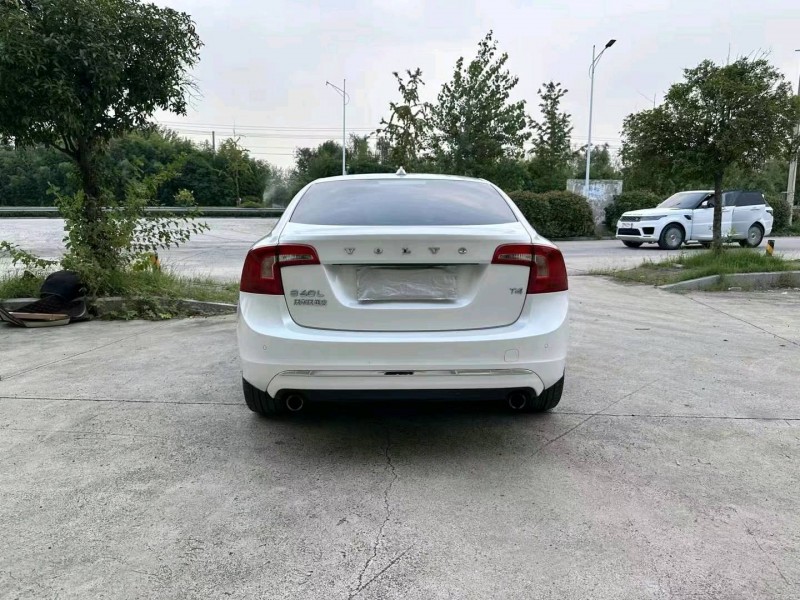 徐州16年沃尔沃S60L9