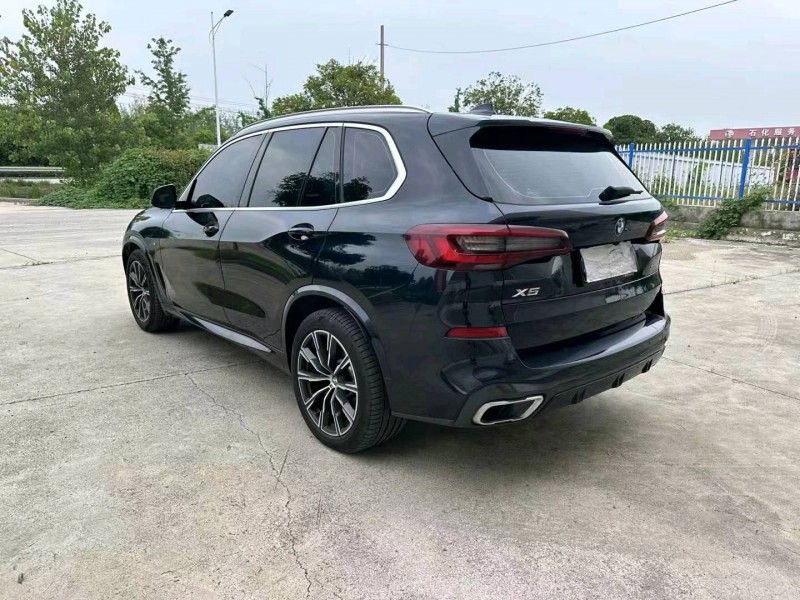 徐州21年宝马X57