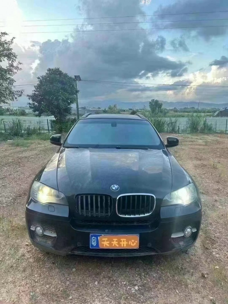 江门09年宝马X61