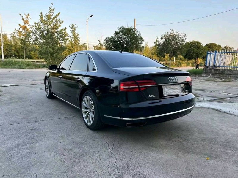 徐州15年奥迪A8L8