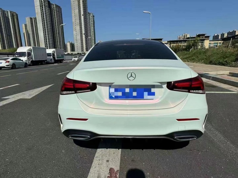 郑州21年奔驰A9