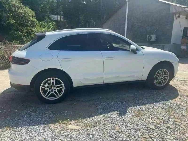 鷹潭15年保時捷Macan7