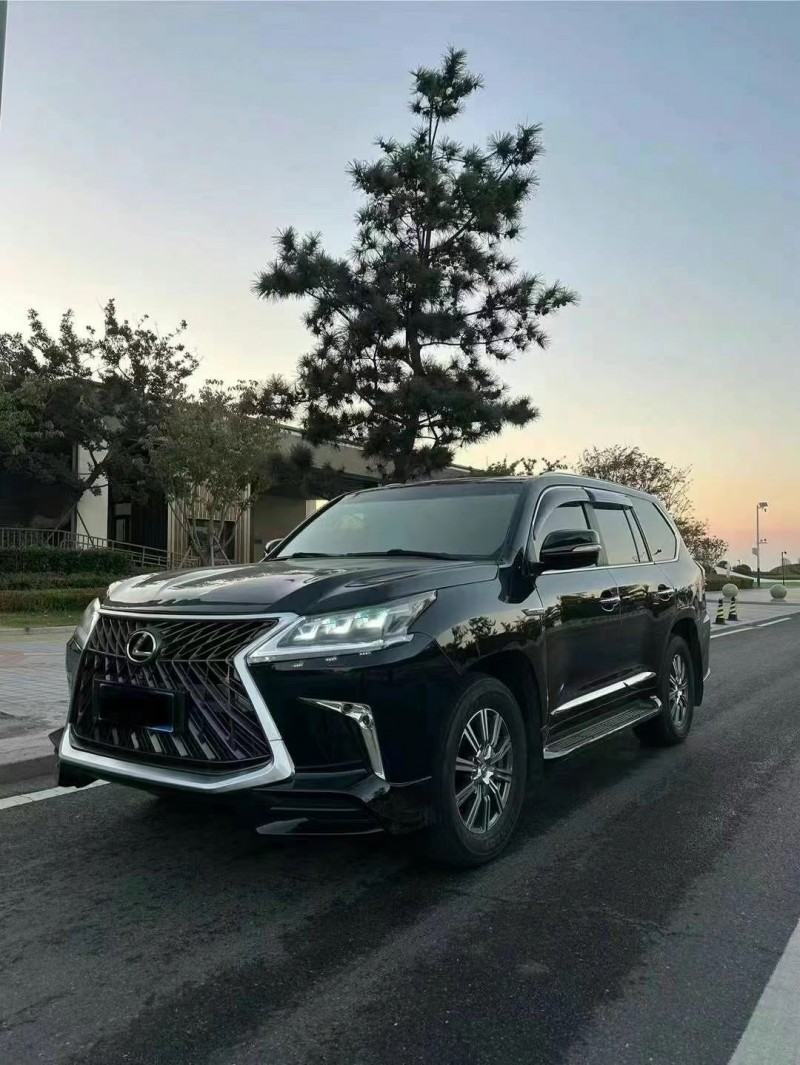 烟台12年雷克萨斯LX2