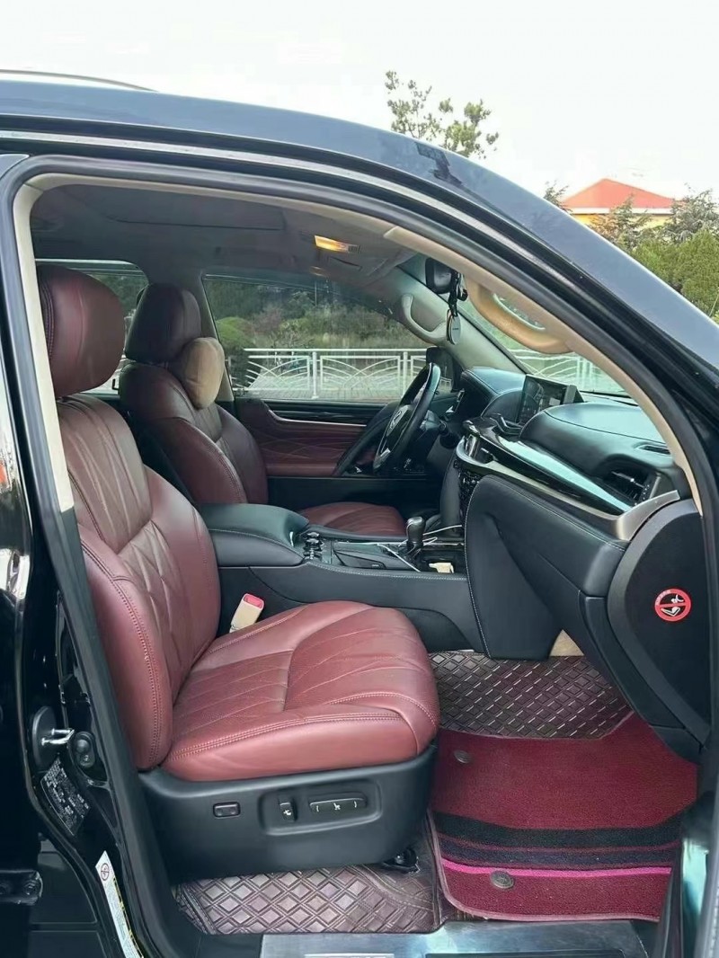 烟台12年雷克萨斯LX4