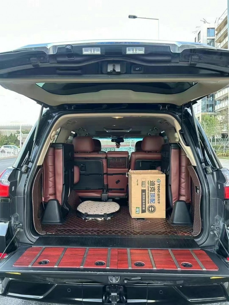 烟台12年雷克萨斯LX6