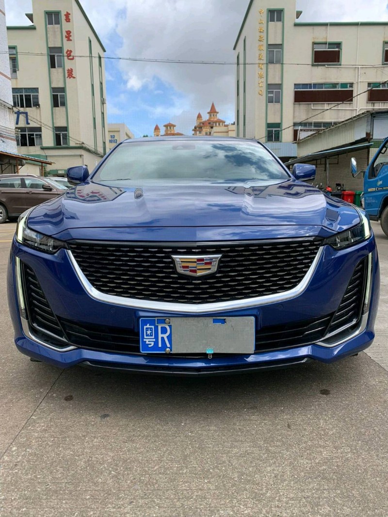 中山22年凯迪拉克CT51