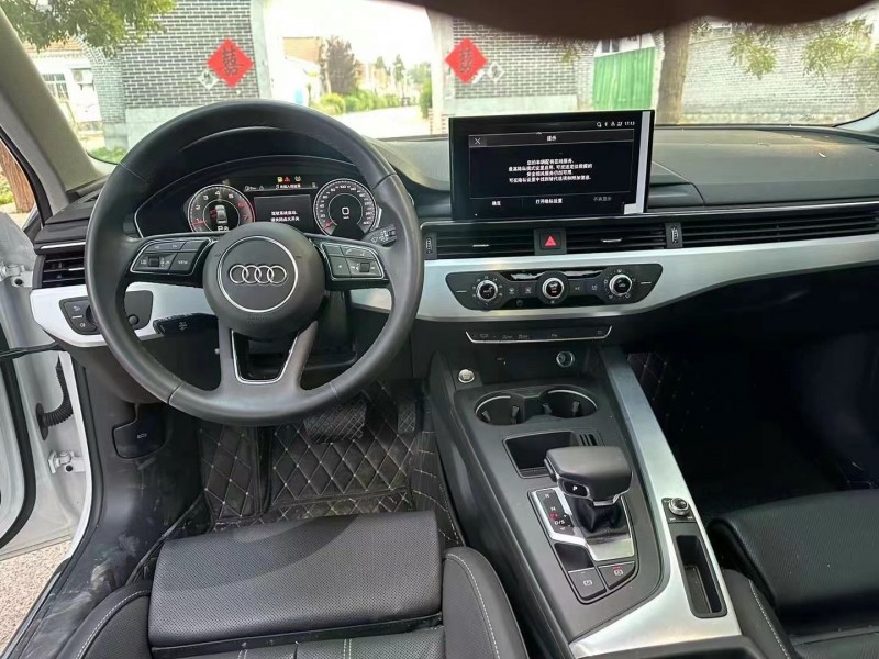 济宁24年奥迪A4L9