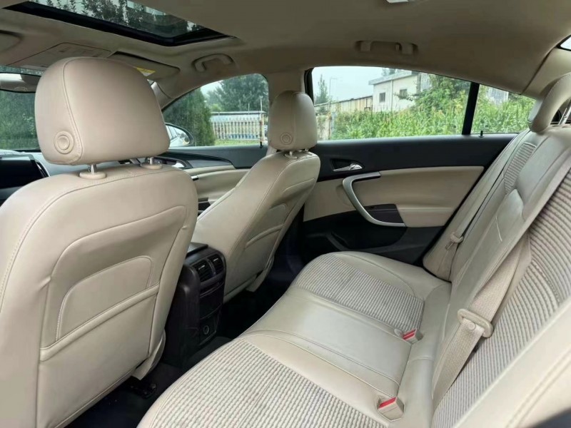 济宁14年别克君威9