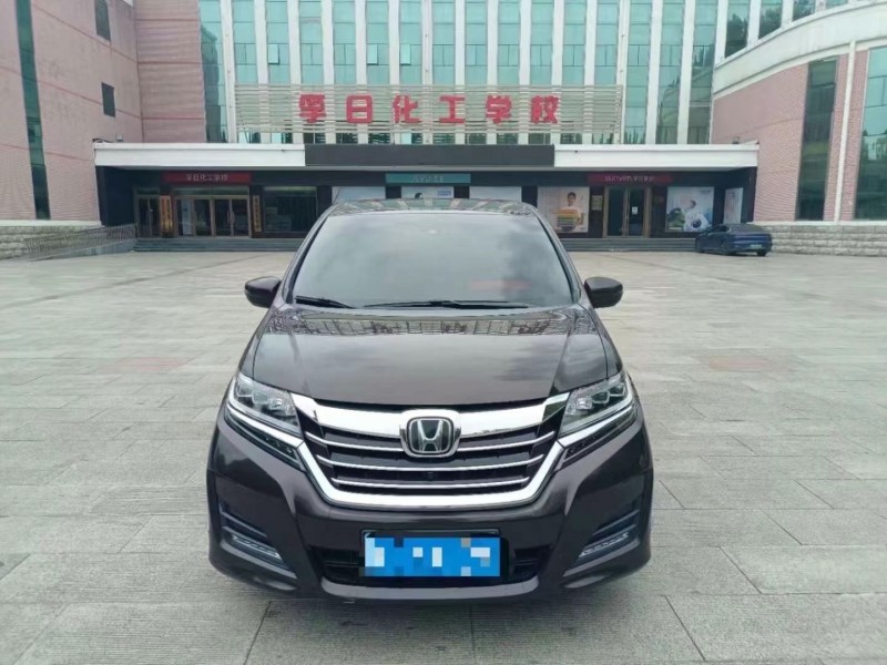 济宁16年本田艾力绅1