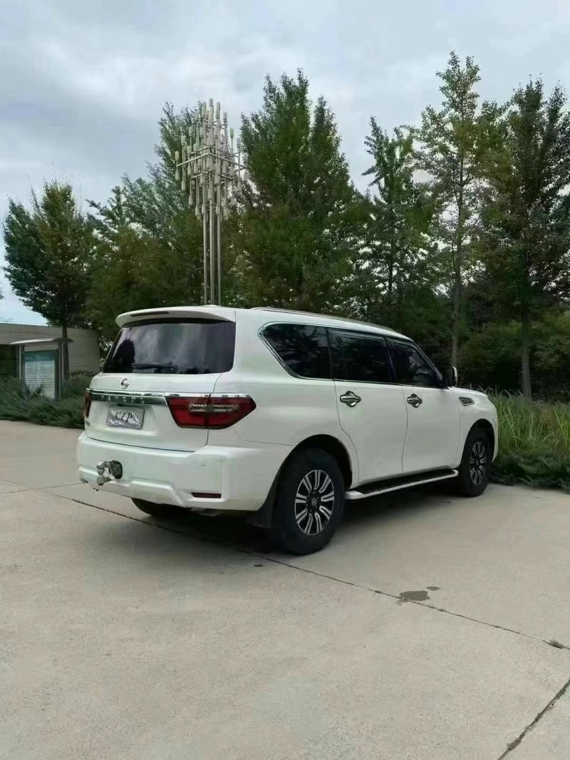 秦皇岛18年日产途乐8