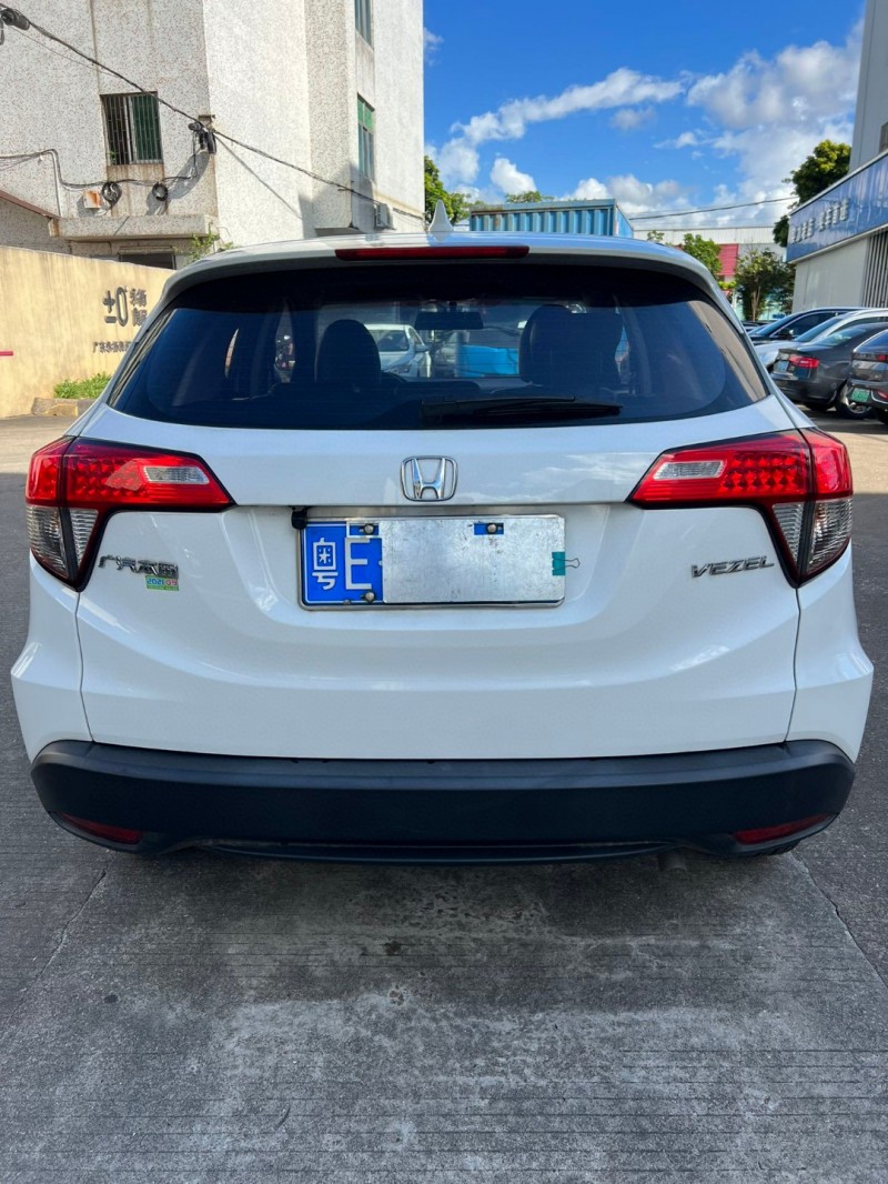 中山21年本田缤智9